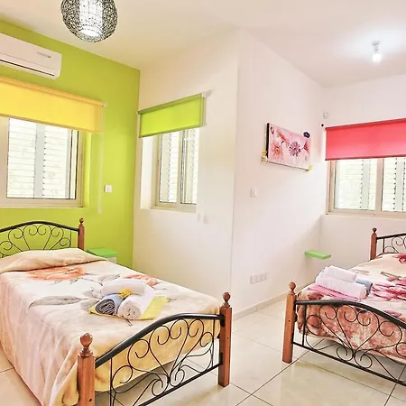 וילה Georgios Rafaela