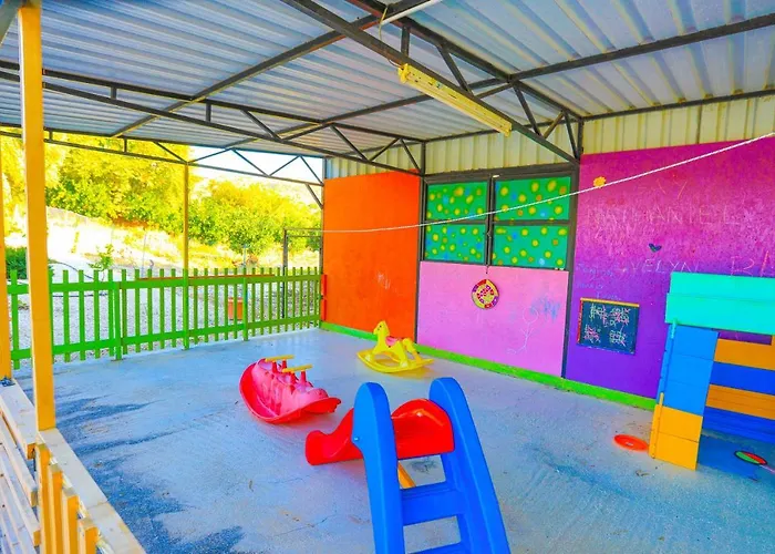 Georgios Rafaela * Polis